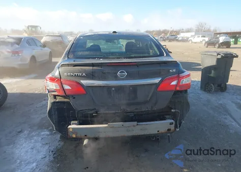 2017 Nissan Sentra Sr z USA, uszkodzony, nr VIN 3N1AB7AP8HY274182